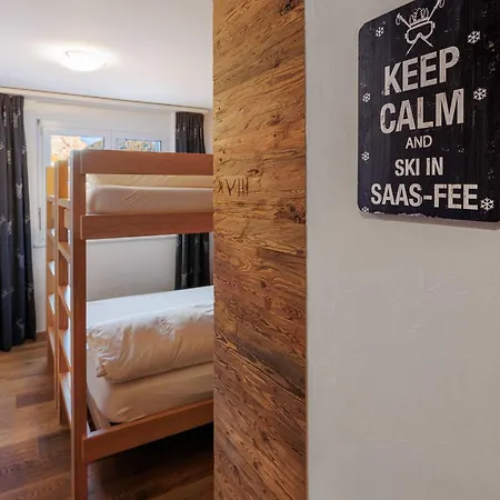 Cornelia 1 Ski-in-out Stunning Views & Sleeps 8 * Saas Fee