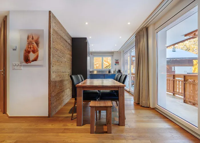 Cornelia 1 Ski-in-out Stunning Views & Sleeps 8 Tatil Evi Saas Fee