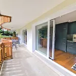 Hébergement de vacances Cornelia 1 Ski-in-out Stunning Views & Sleeps 8